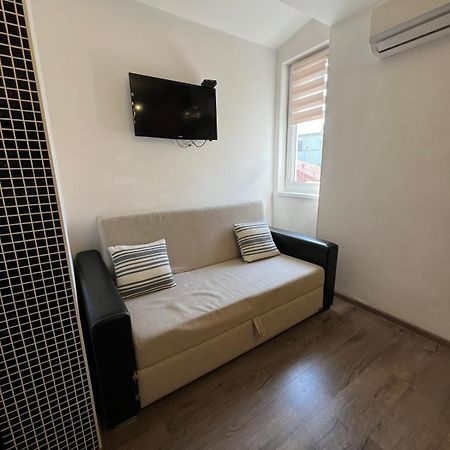 Apartments & Villa Georg Одесса Экстерьер фото