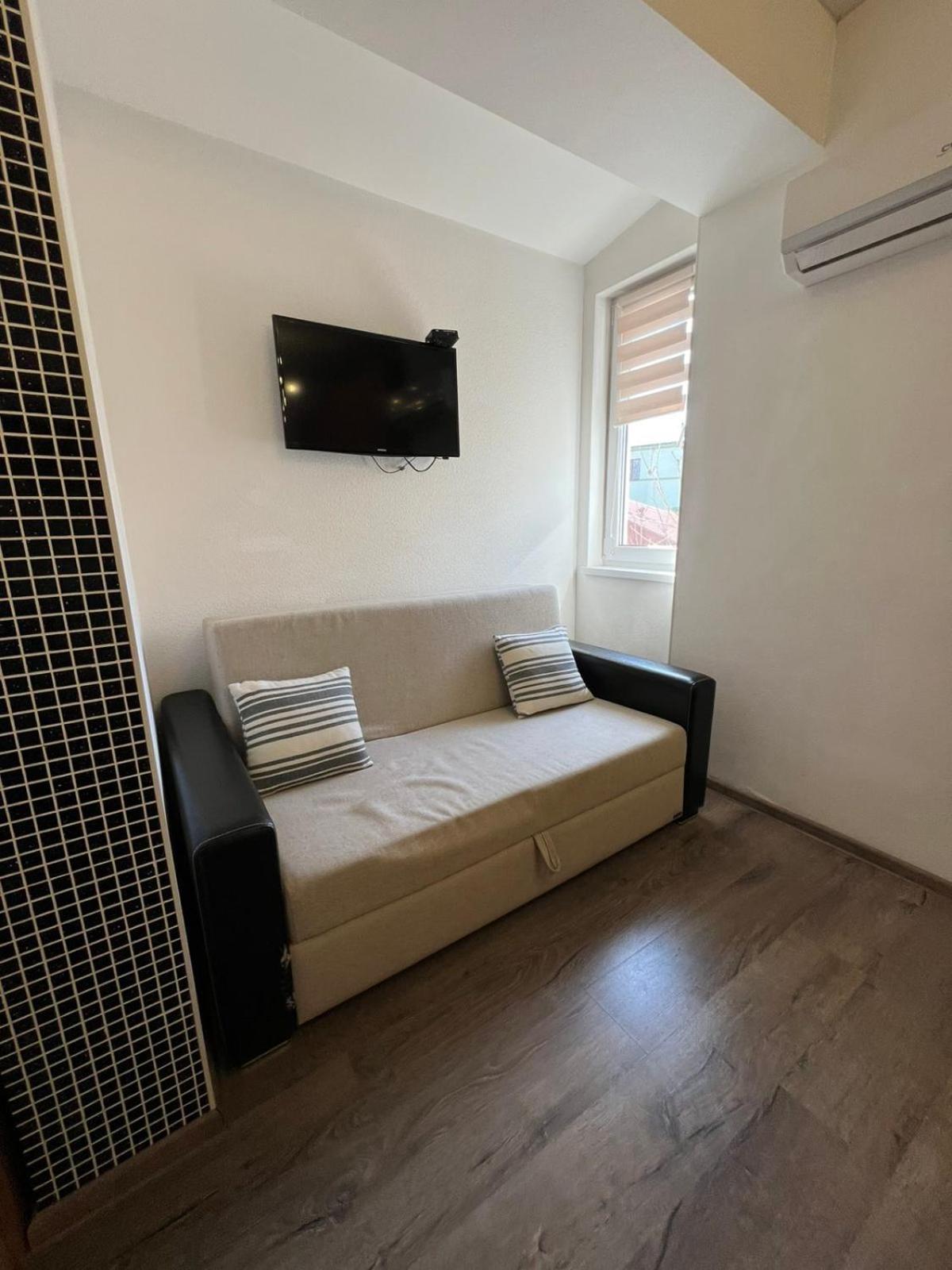 Apartments & Villa Georg Одесса Экстерьер фото