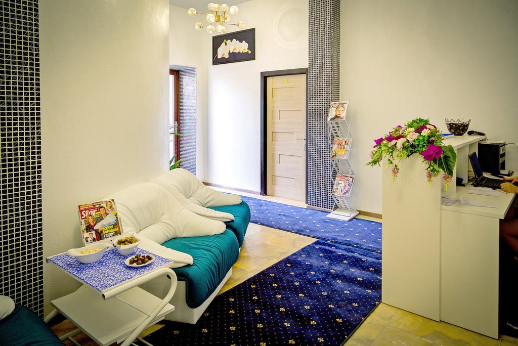 Apartments & Villa Georg Одесса Экстерьер фото